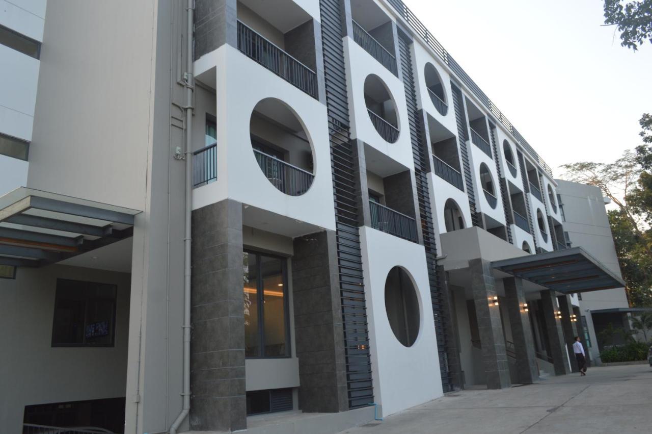 Airport Avenue Hotel Gyogon Exterior foto